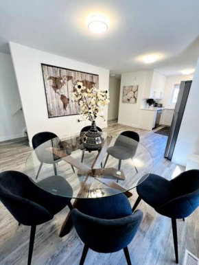 Walking distance to St Boniface, easy parking